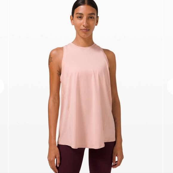 lululemon athletica Tops - Lululemon all tied up tank